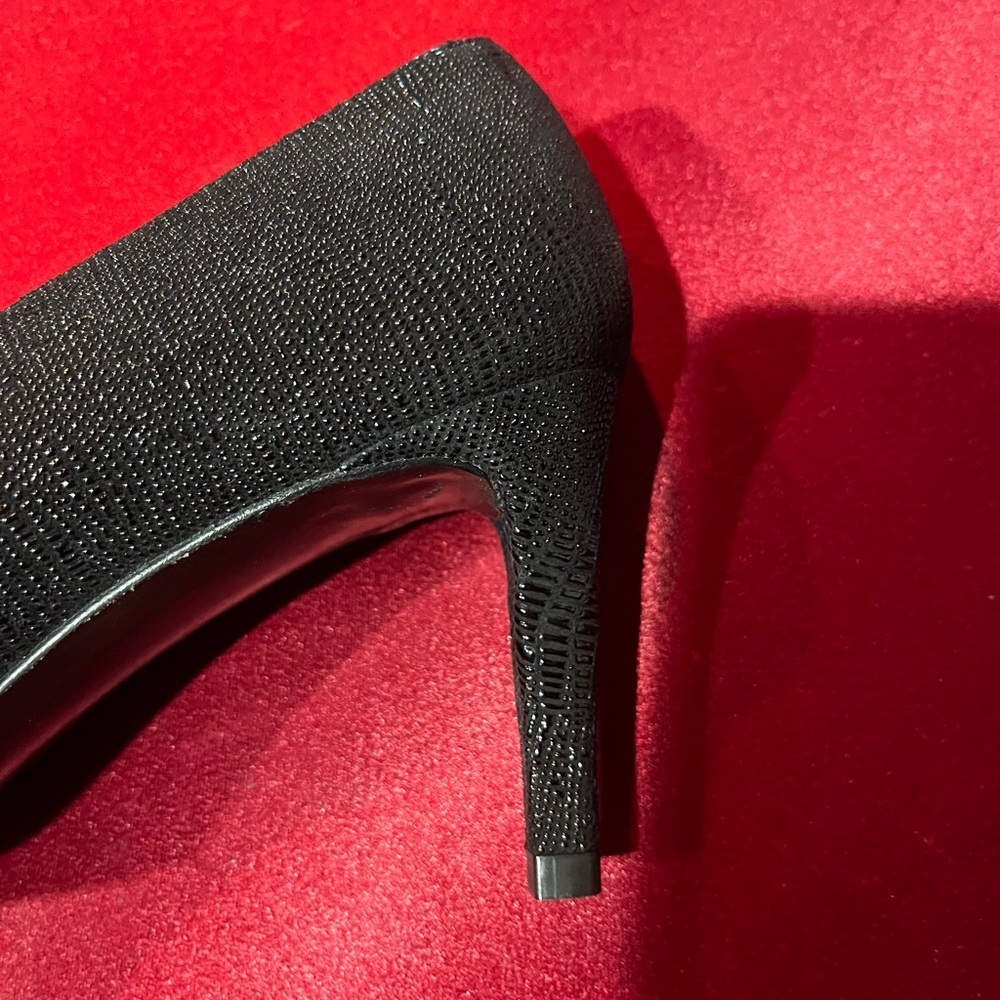 Stuart Weitzman Black Textured Heels Pinot black dressy 7.5 - Picture 6 of 6